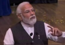 narendra modi: विरोध करणारे हे लोक इतर वेळेस अभिव्यक्ती स्वातंत्र्याचे झेंडे घेऊन मिरवत असतात: नरेंद्र मोदी