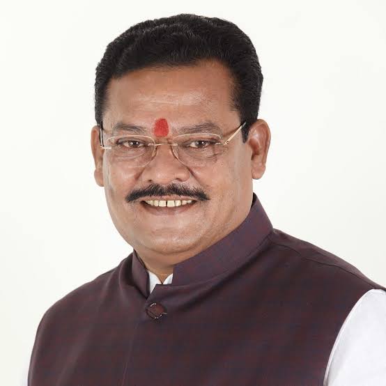 Prakash Ambedkar Eknath Shinde