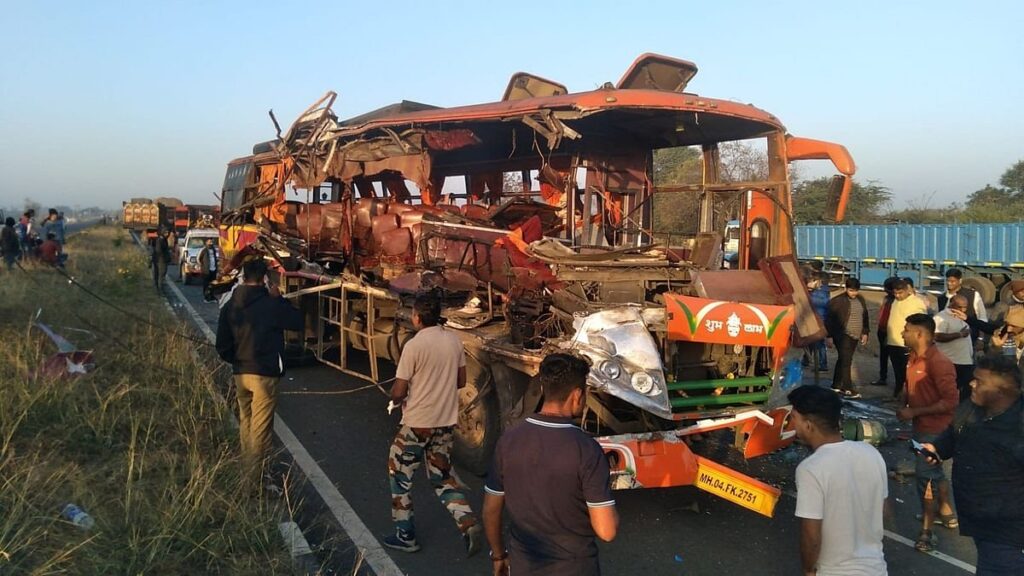 Sinnar-Shirdi Highway Accident