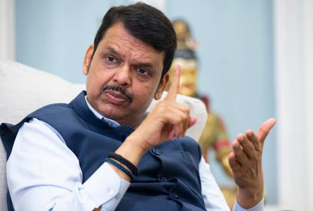 Devendra Fadnavis On Shetakari Karjmafi 