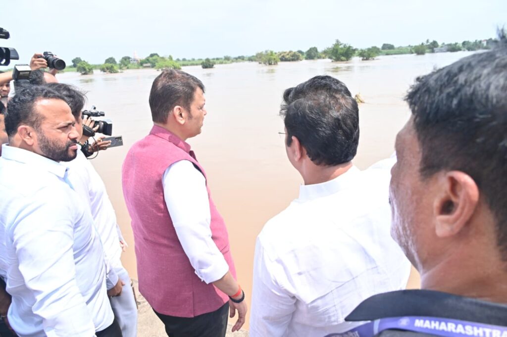 Devendra Fadnavis Solapur Tour