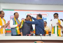 दिलीप माने यांचा भाजपामध्ये प्रवेश, आमदार सुभाष देशमुख म्हणाले…