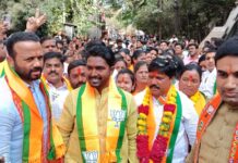 Solapur: राष्ट्रवादीच्या उमेदवाराने केला भाजपात प्रवेश