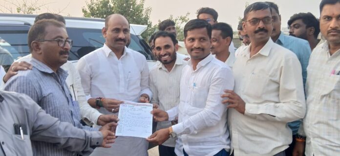 b9f82a43-1be7-47d9-bfcd-e4176bdf8a24