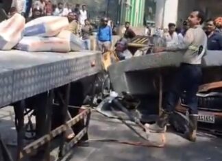 बांधकाम सुरू असलेला मेट्रोचा पिलर कोसळला; एकाचा मृत्यू, अनेक जखमी