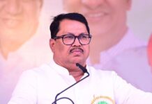 काँग्रेस नेते विजय वडेट्टीवारांच्या आरोपाने विधानसभेत खळबळ