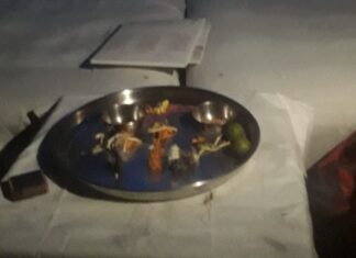 अघोरी प्रकार! अजित पवारांच्या प्रतिमेसमोर टाचण्या टोचलेली लिंबू आणि…; अमोल मिटकरींच्या ट्विटने खळबळ