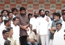 राजकीय भूकंप: बच्चू कडूंचा शिवसेनेत जाहीर प्रवेश; ‘प्रहार’ आता केवळ सामाजिक संघटना म्हणून काम करणार