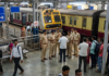 रेल्वे स्थानकात खळबळजनक घटना; मोबाईल हिसकावून अल्पवयीन मुलीवर लैंगिक अत्याचार