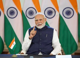 “मोदींना PM पद सोडावेच लागणार…” देशातील ‘या’ बड्या नेत्याची धक्कादायक भविष्यवाणी!