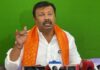 मराठा समाजाचे मोठे नुकसान; मनोज जरांगे भंपक अन् ढोंगी माणूस: अजय बारसकर यांचा घणाघात