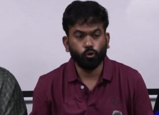 कॉकरोच जनता पार्टीच्या अभिजीत दिपके यांचा गंभीर आरोप