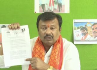 मनोज जरांगे संघर्ष योध्दा नाही तर टेंडर योद्धा; अजय बारसकर यांचे गंभीर आरोप