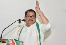 दुष्काळग्रस्त शेतकऱ्यांसाठी काँग्रेस नेते विजय वडेट्टीवार यांचा मोठा निर्णय, सर्वत्र होतेय कौतुक